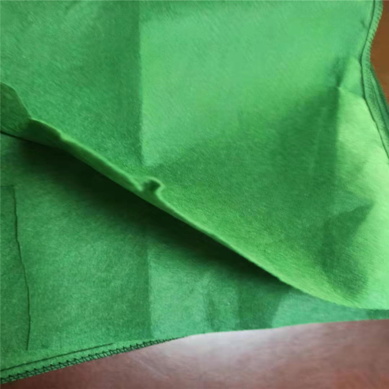 06mm糙面防滲膜生產